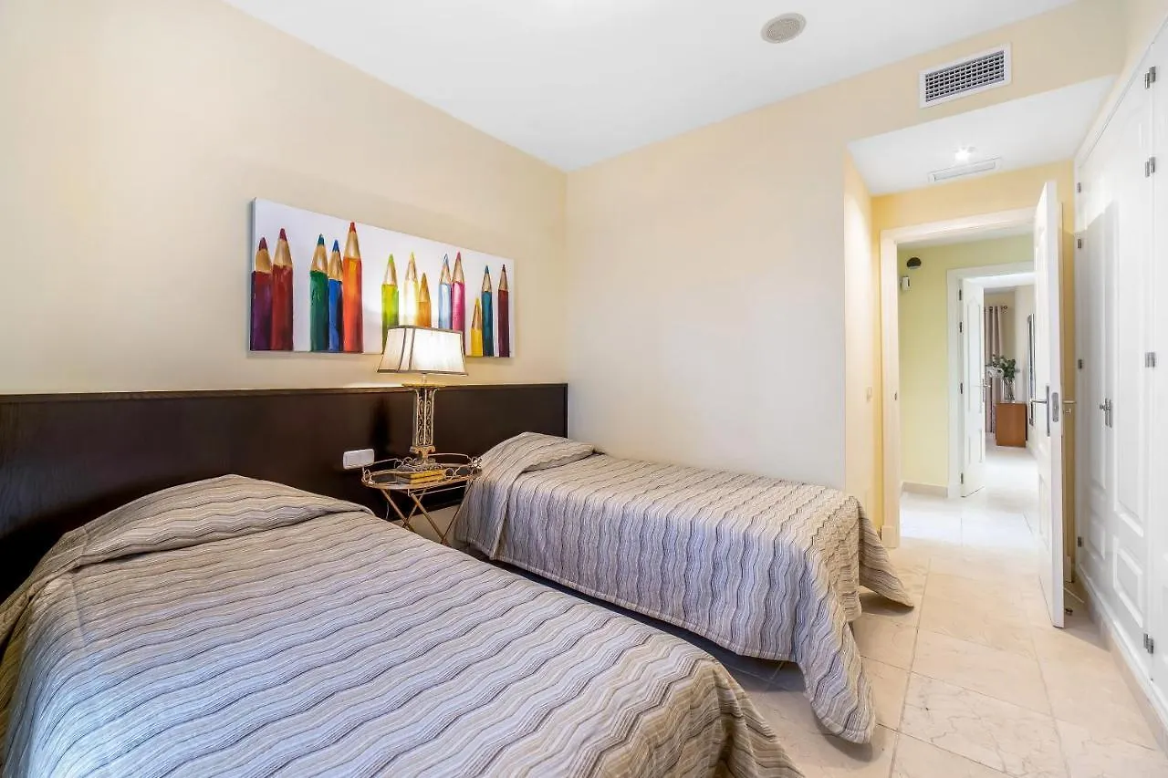 Apartment Gibraltar View Spa & Fitness Estepona